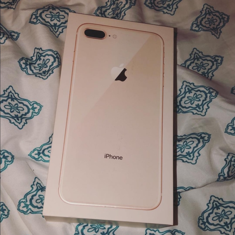 iPhone 8 Plus Rose Gold (read below)